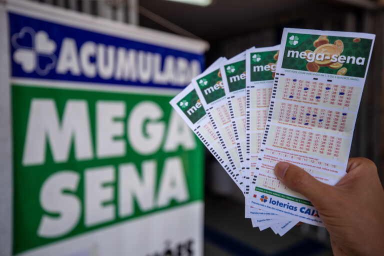 mega-sena-3050-acumula,-e-premio-vai-a-r$-30-milhoes.-veja-resultado